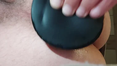 Beautifully penetrates the rosette