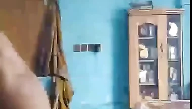 Roaming in Undies