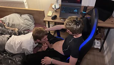 Twink wanted to and unhooked the guy from the game and began to give a throat, after which he sat